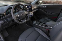 hyundai-ioniq-electric-steering-wheel-dashboard-21