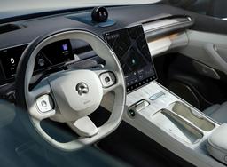 nio-es7-steering-wheel