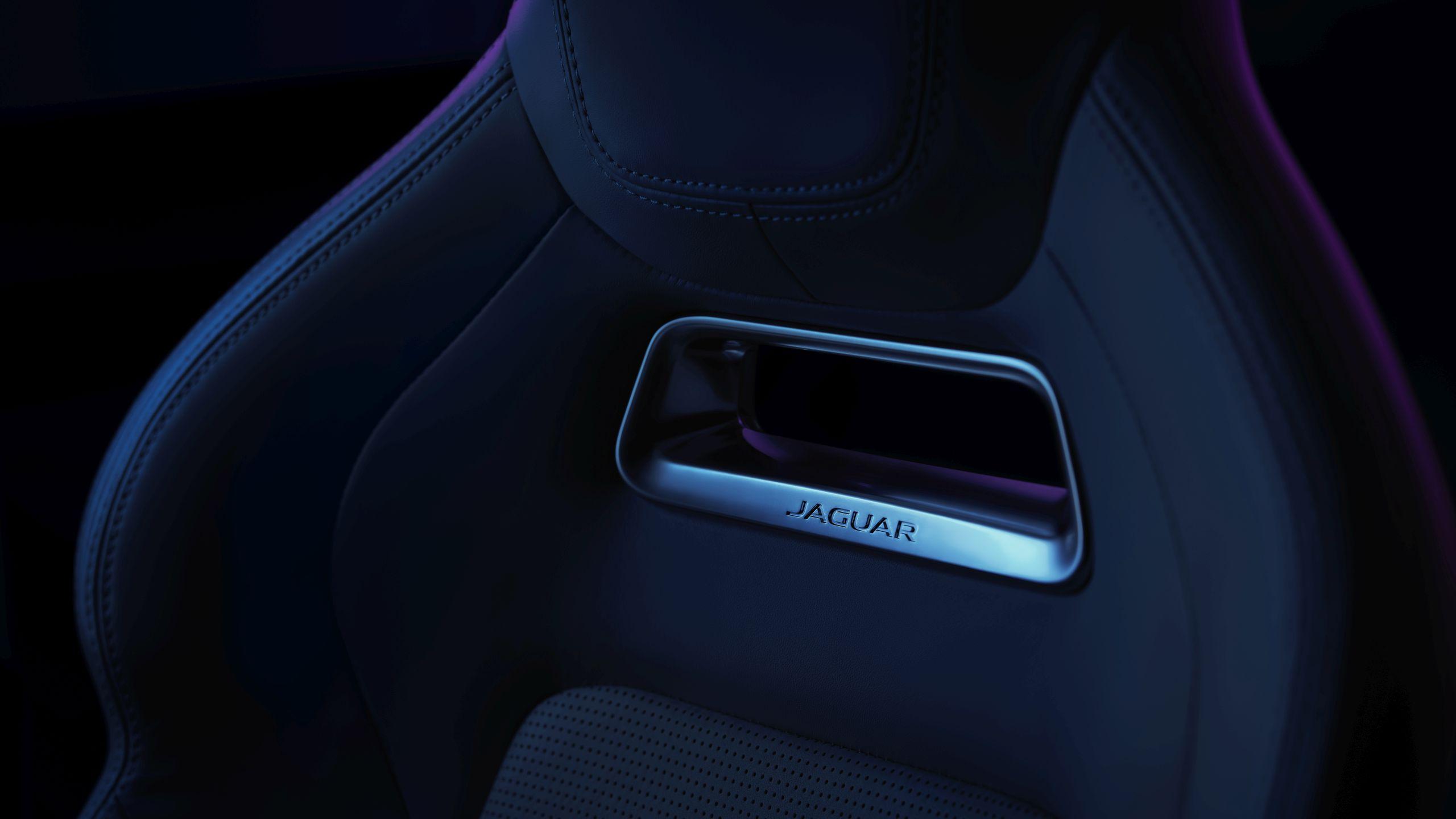 2023-jaguar-i-pace-seat