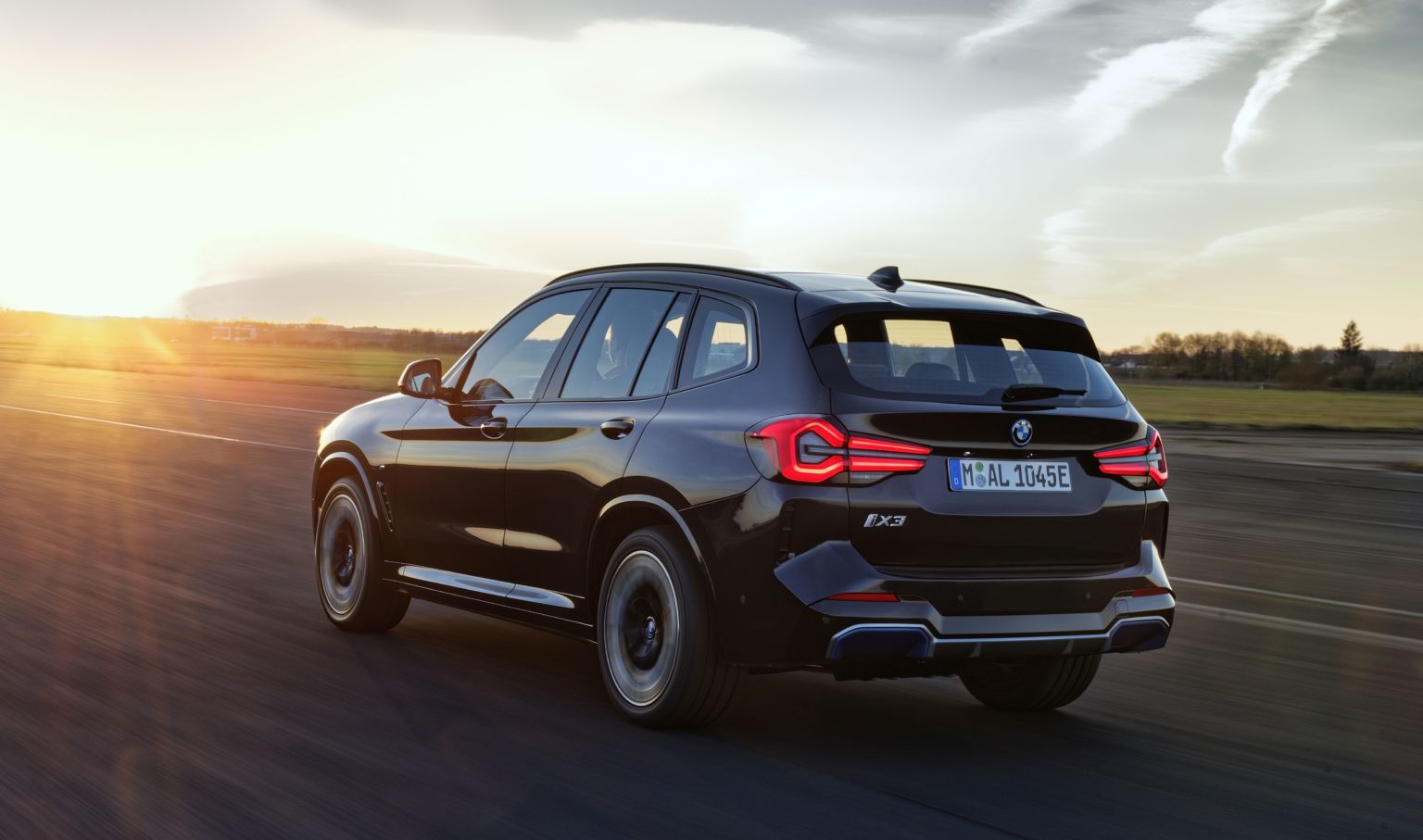 2022 BMW iX3