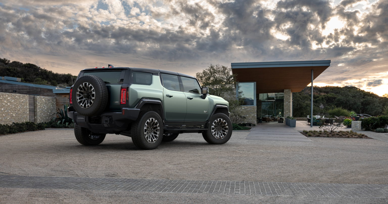 2024 GMC Hummer EV SUV