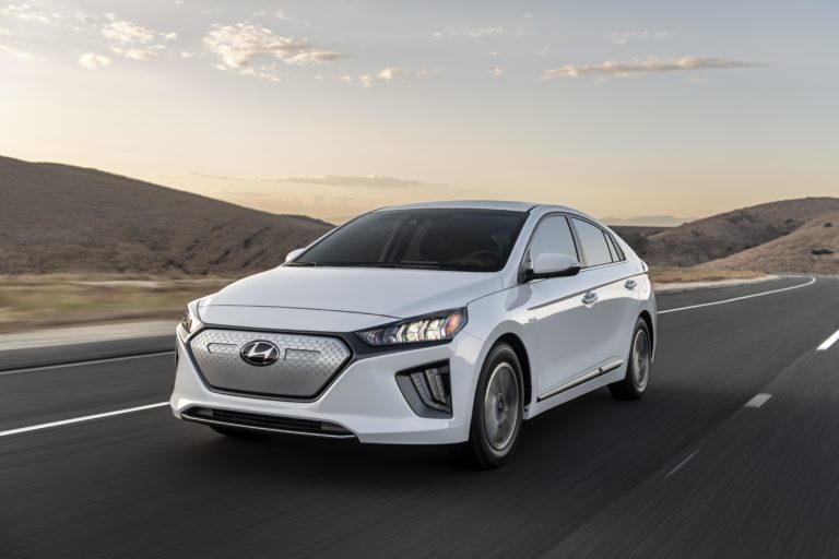 🔋Hyundai Ioniq Electric Features, Price, and Comparisons - Licarco