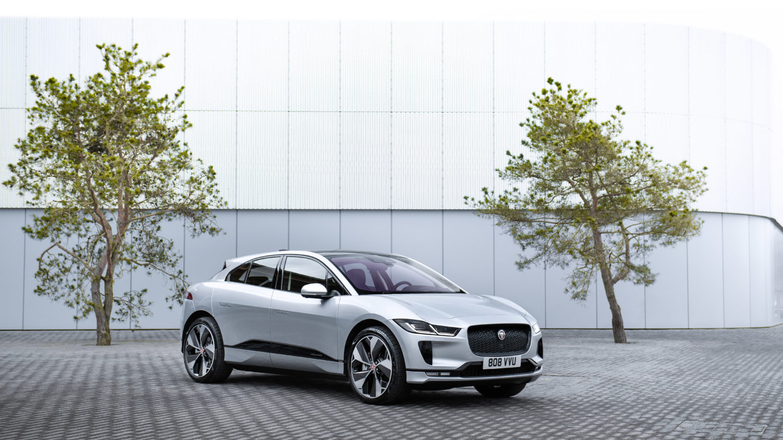 Jaguar I-Pace EV400