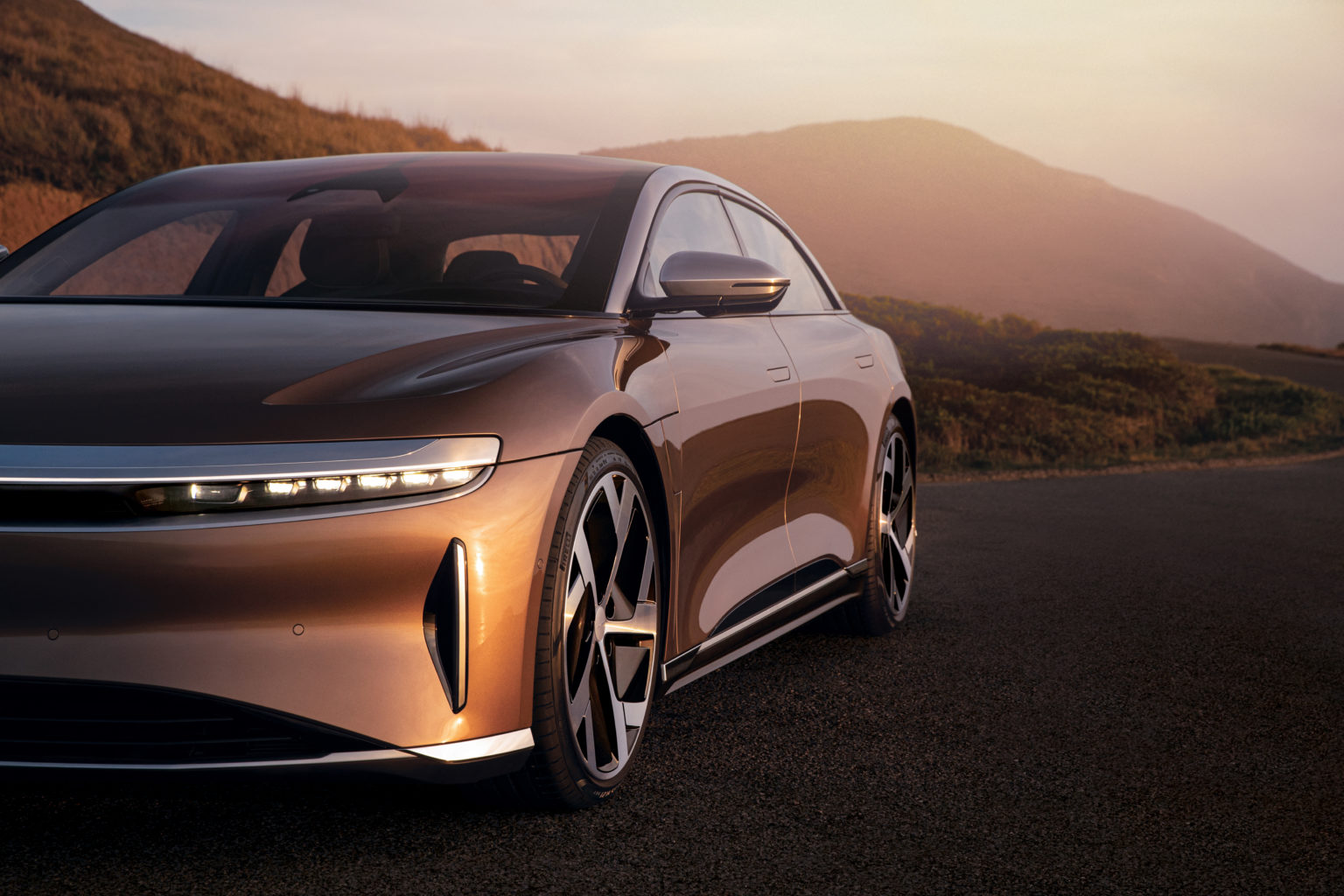 Lucid Air Touring