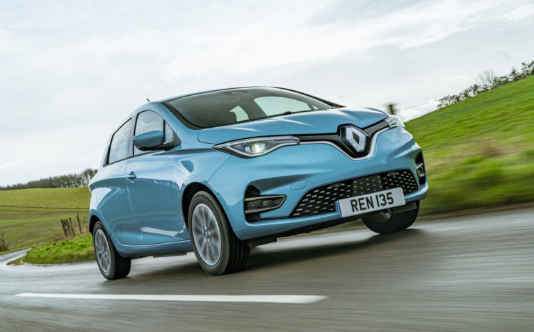 🔋Renault ZOE ZE50 135 Features, Price, and Comparisons - Licarco