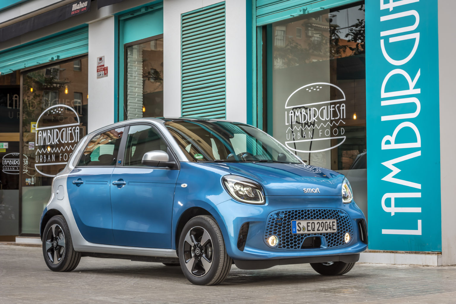 Smart EQ forfour