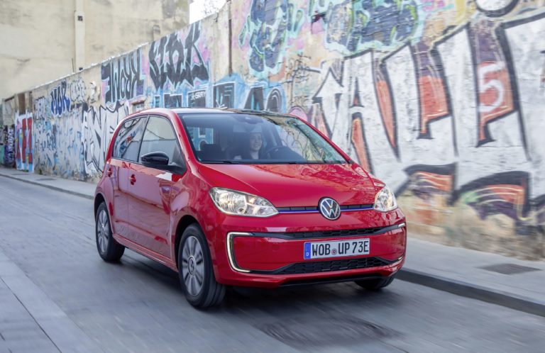 🔋Volkswagen e-Up Features, Price, and Comparisons - Licarco