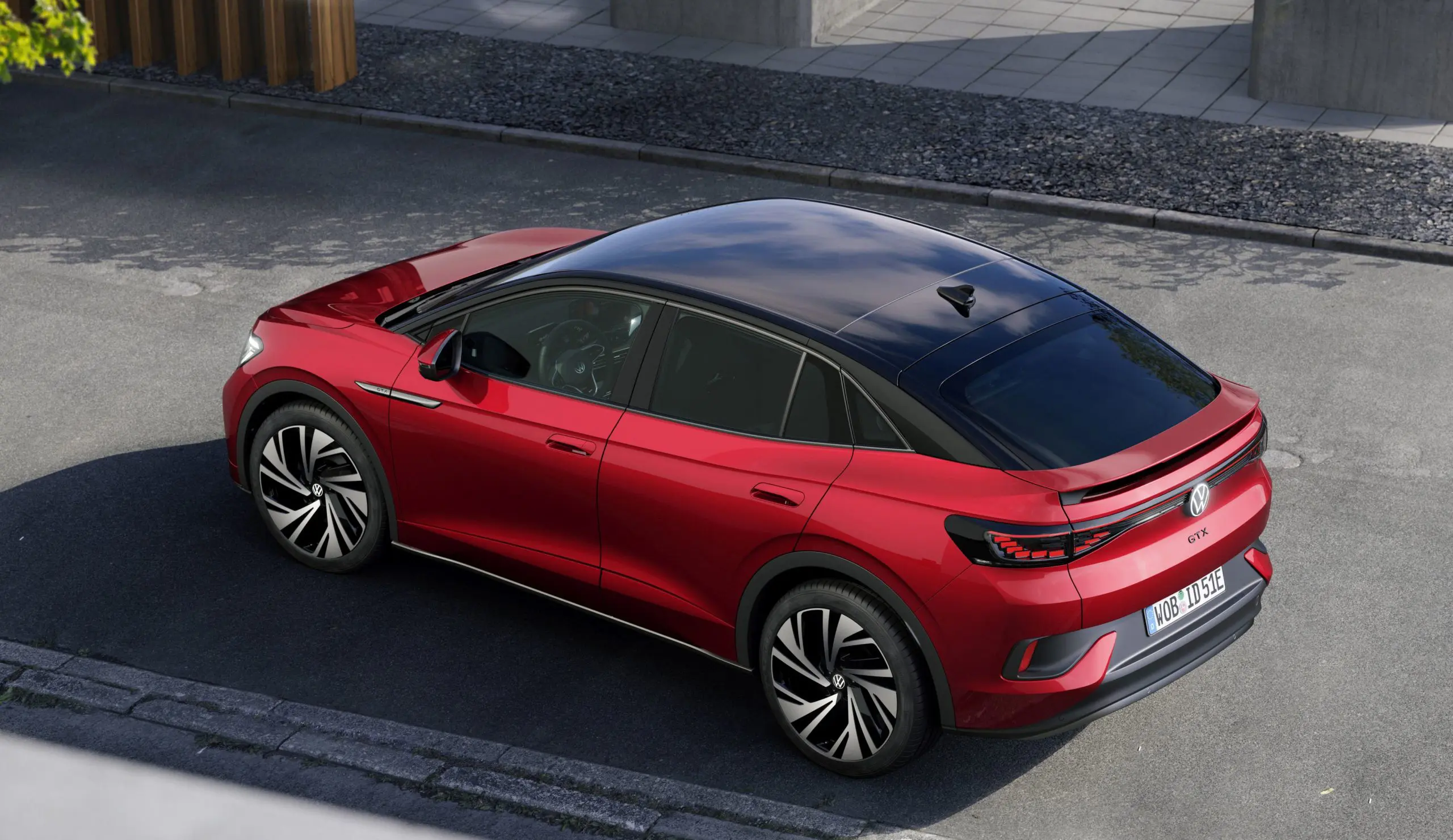 Volkswagen Wants To Gear Up MEB EV Range To 435 Miles / 700 KM