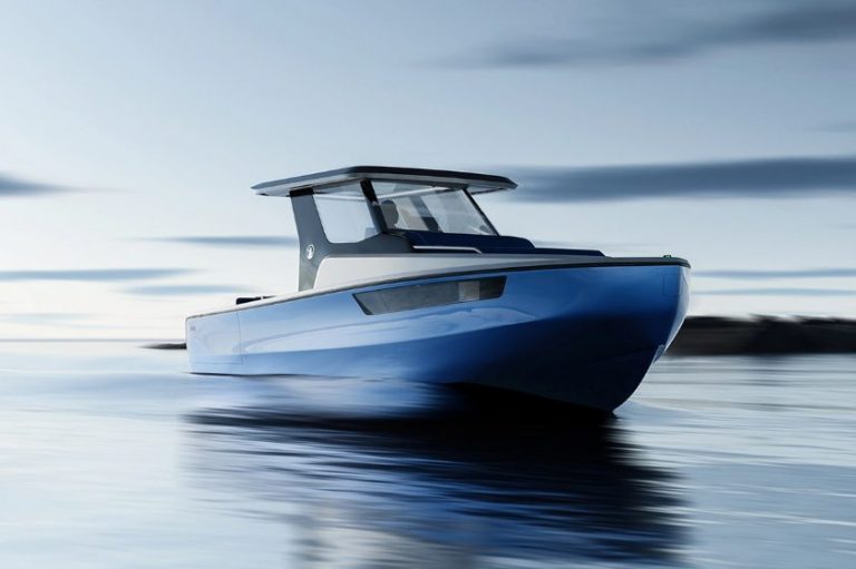 Tesla’s Former Employee Starts His Own Electric Boat Company