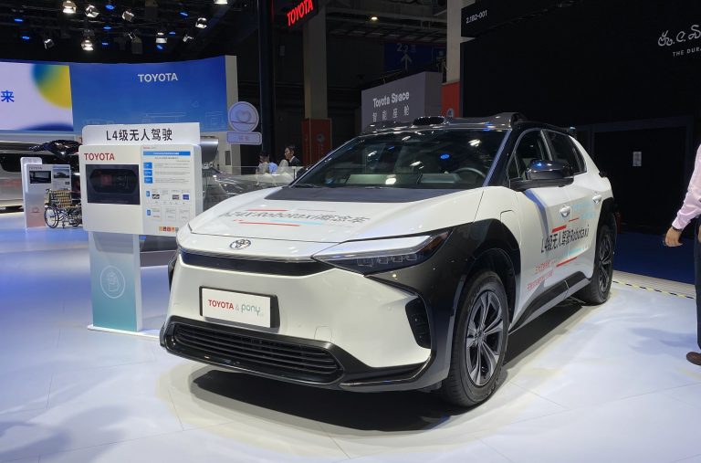 Electric and Autonomous Taxi By Toyota