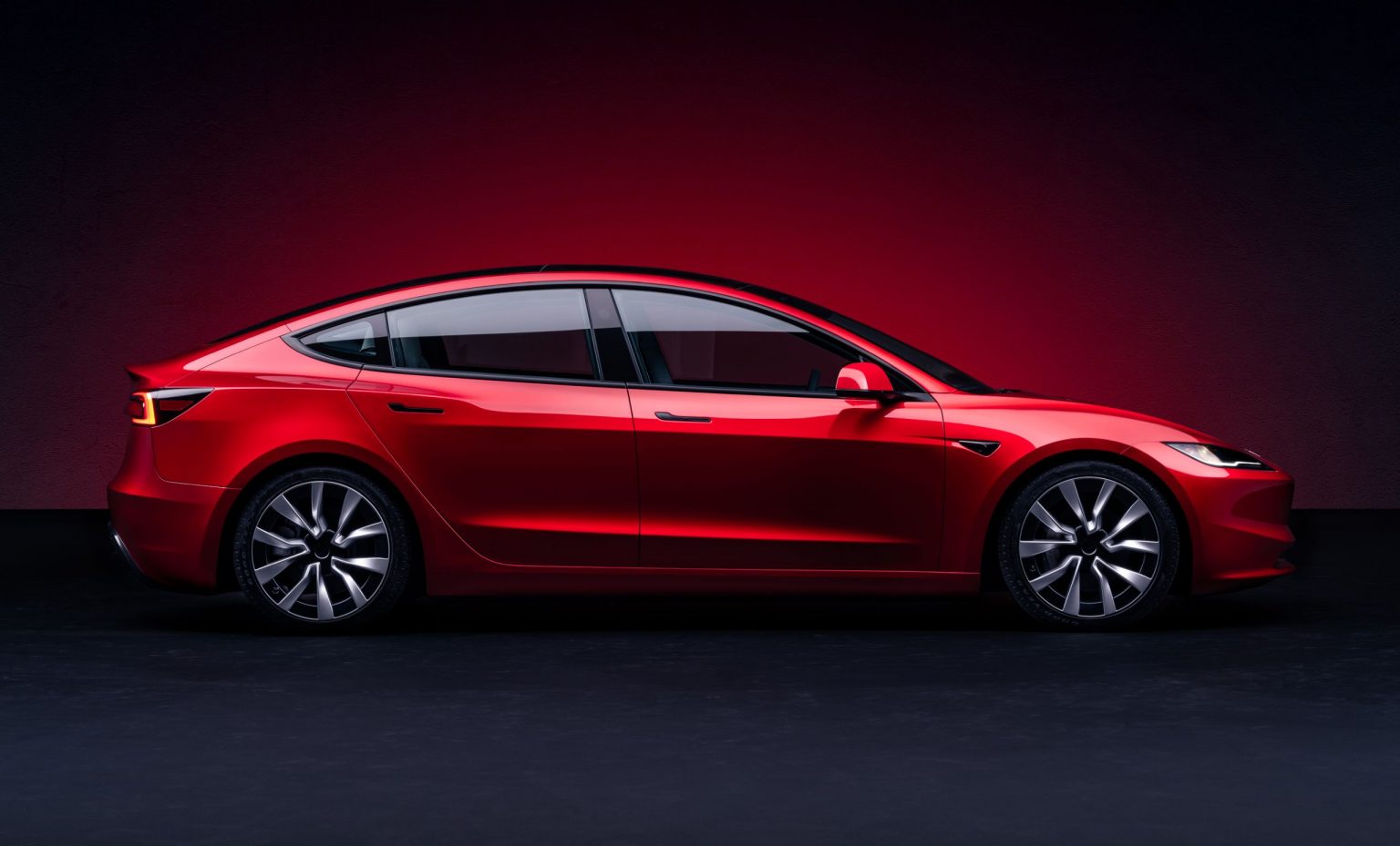 2024 Tesla Model 3 RWD