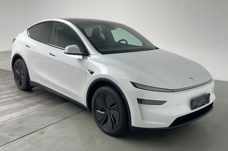 2025 Tesla Model Y Çin'de resmen sertifikalandı!