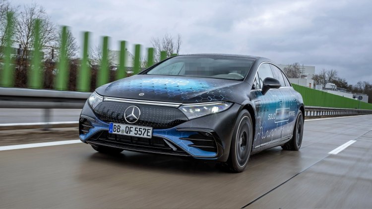 1.000 km menzile sahip katı hâl bataryalı Mercedes test edilmeye başladı!