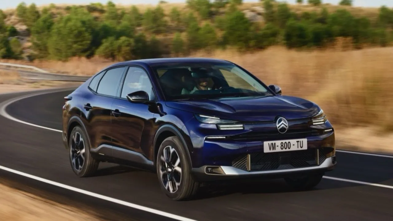 2025 Citroen  e-C4 X