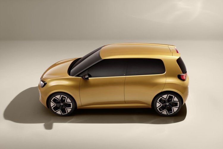 Volkswagen'in 2027'de satacağı elektrikli aracı Almanlar bile beğenmedi.
