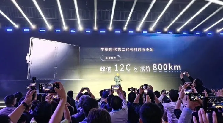 CATL's LFP battery achieves 520 km range with a 5-minute charge!