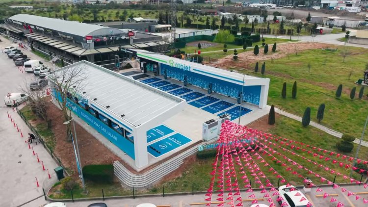 Otojet'ten diğer firmalara örnek olacak ultra hızlı şarj istasyonu!