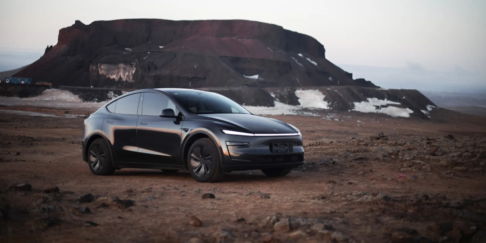 Tesla'nın Avrupa için FSD tam otonom sürüş testlerinden yeni görüntüler!