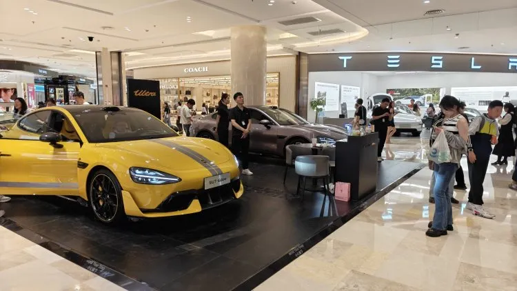 Xiaomi SU7, Tesla satışlarındaki düşüşün en önemli sebeplerinden biri!