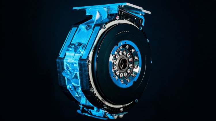 Elektrikli Mercedes'e sadece 24 kiloluk 487 HP motor!