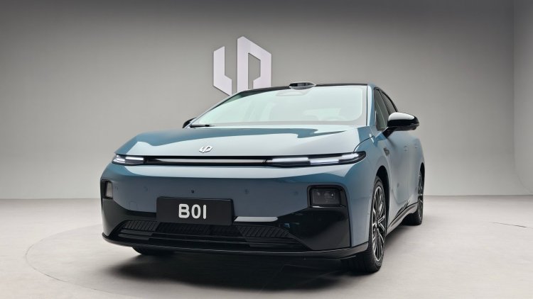 14.750 dolarlık elektrikli sedan Leapmotor B01 resmen satışa sunuldu!