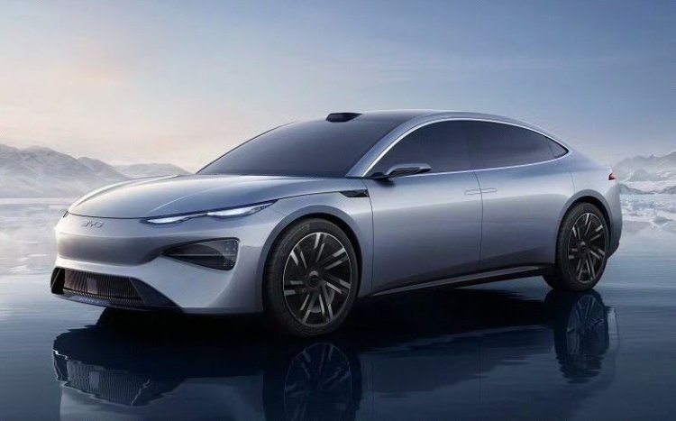 BYD, 1.500 km menzili aşan katı hâl bataryalı aracını test etmeye başlad