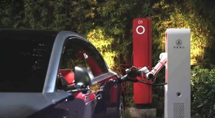 Elektrikli araçlarda şarjın geleceği otonom!