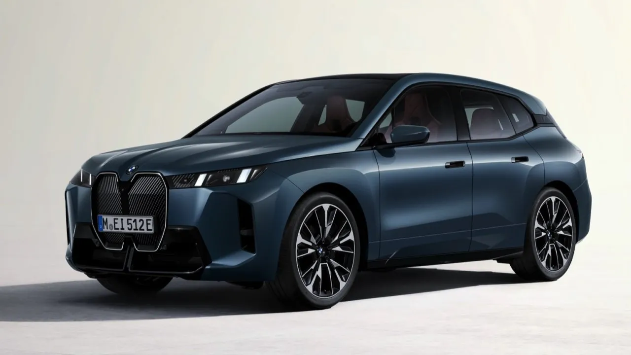 2025 BMW iX xDrive60