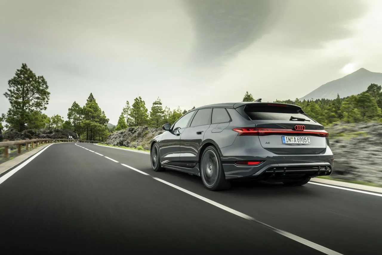 Audi A6 Avant e-tron 