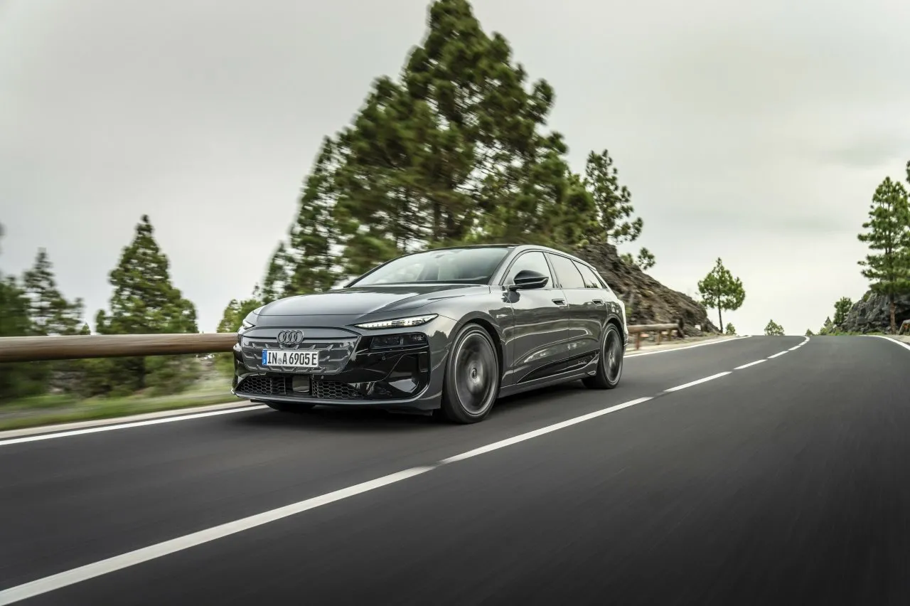 Audi A6 Avant e-tron 