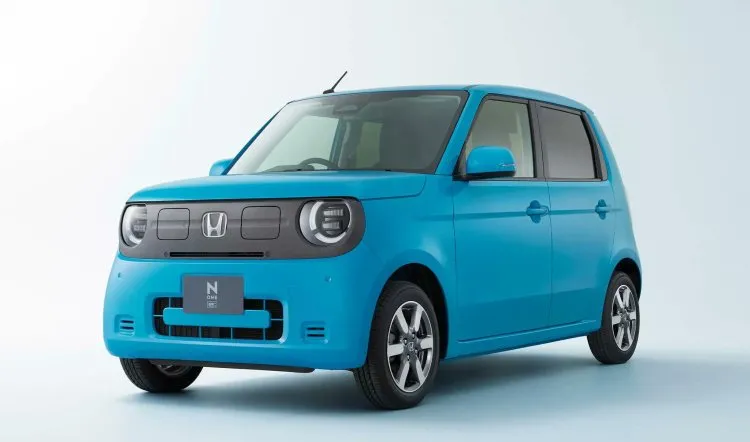 Honda'dan 15.000 dolara 270 km menzilli minik elektrikli otomobil!