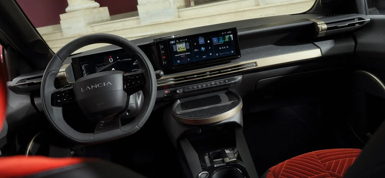 Lancia Ypsilon 