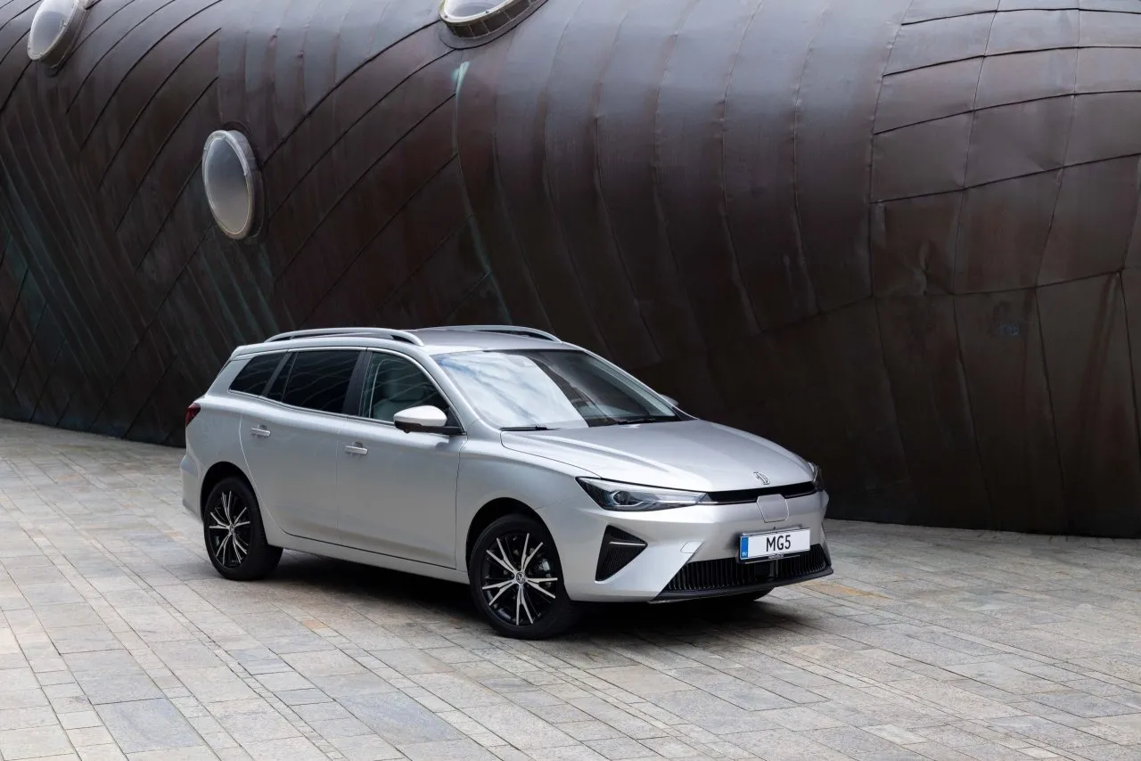 MG MG5 Electric Standard Range