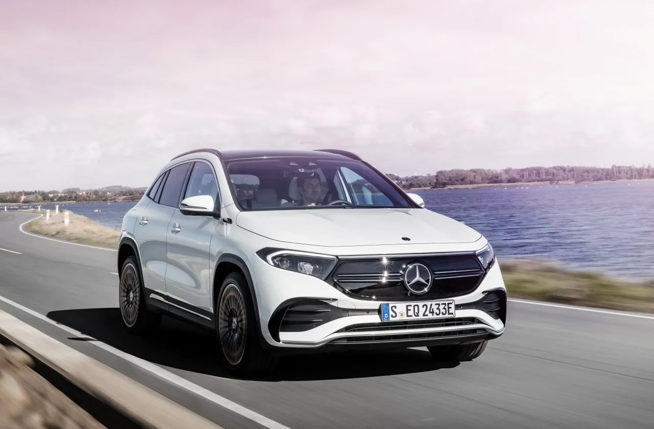 2025 EQA 250+