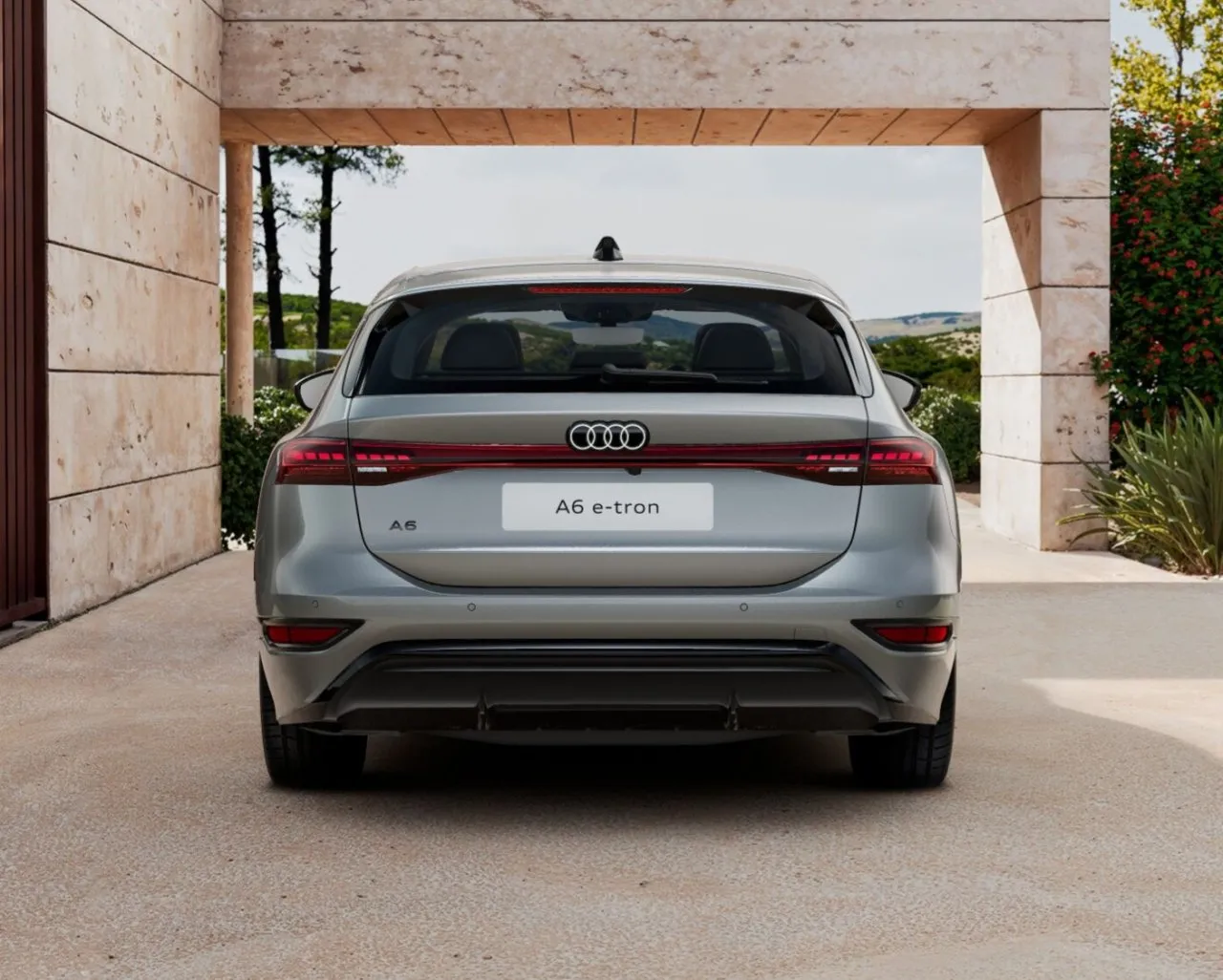 A6 Avant e-tron performance
