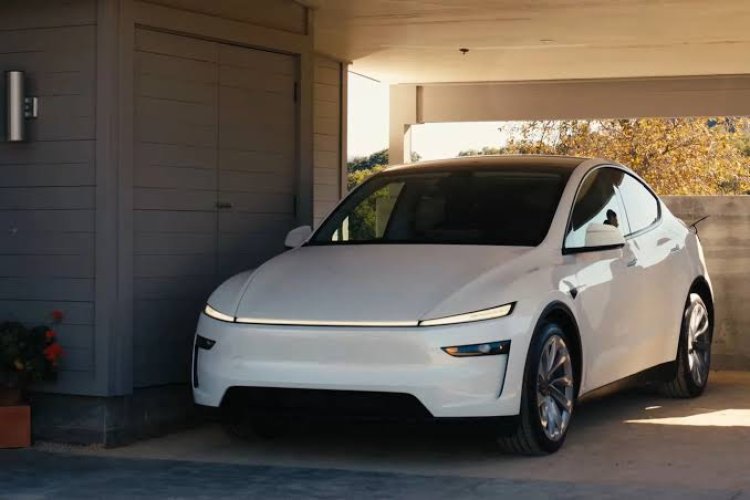 Avrupa'da en çok satılan elektrikli araç Tesla Model Y oldu!
