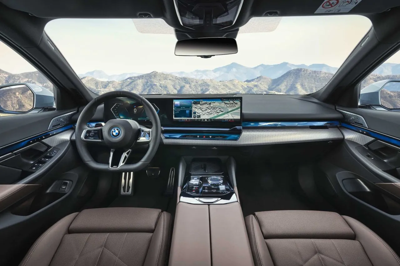 BMW i5 xDrive40 
