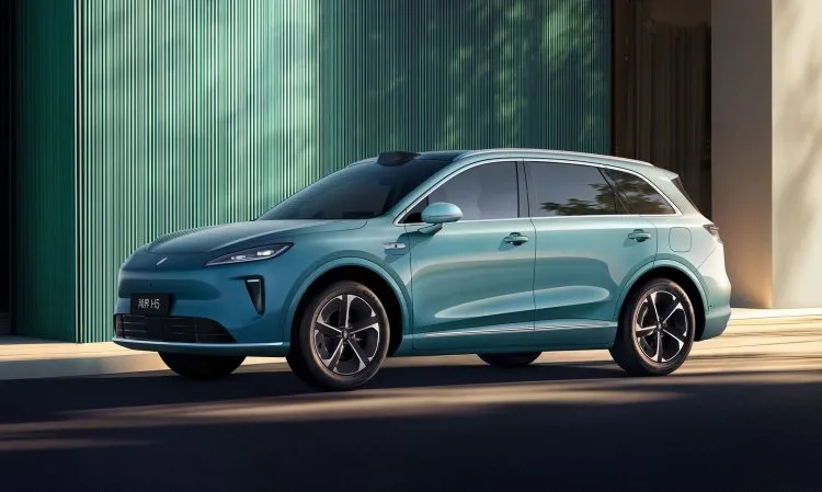 Huawei's $21,000 cheapest electric car unveiled!