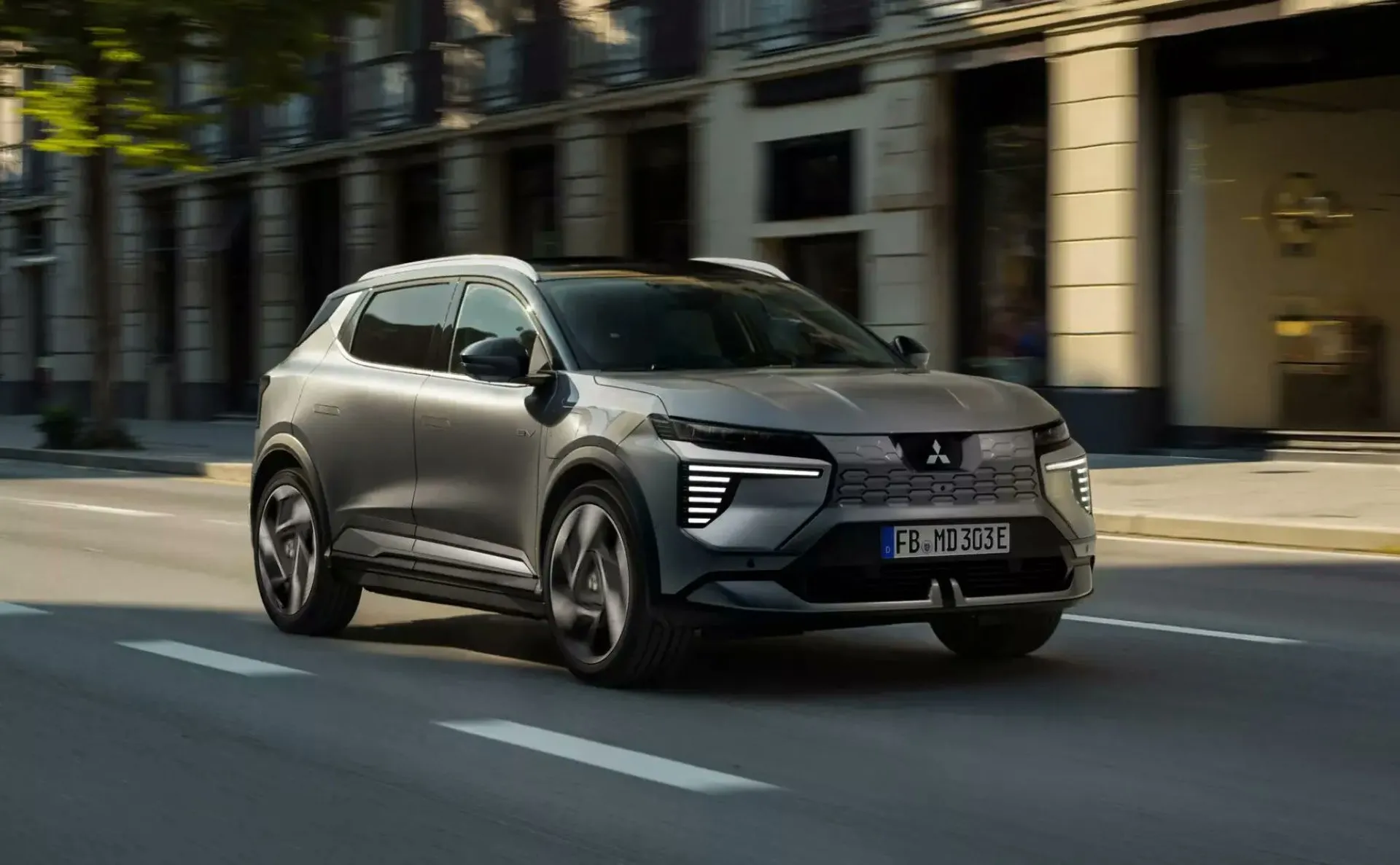 Mitsubishi'den 600 km menzile sahip elektrikli SUV!