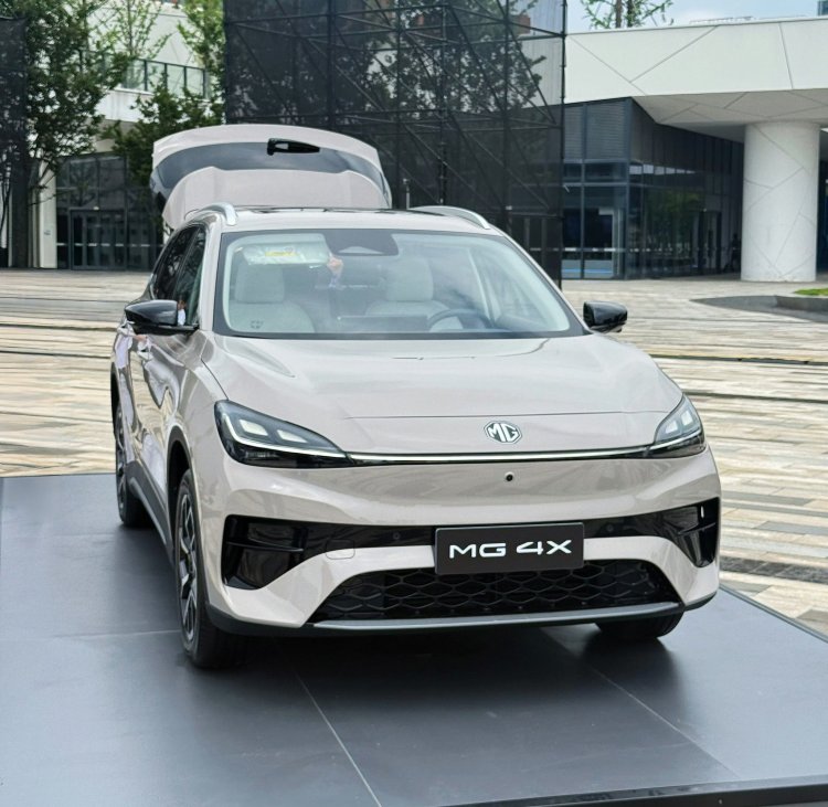MG'den Uygun Fiyatlı SUV!