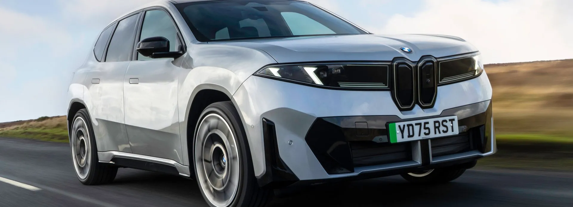 BMW iX3'ün giriş seviye versiyonu tanıtıldı!