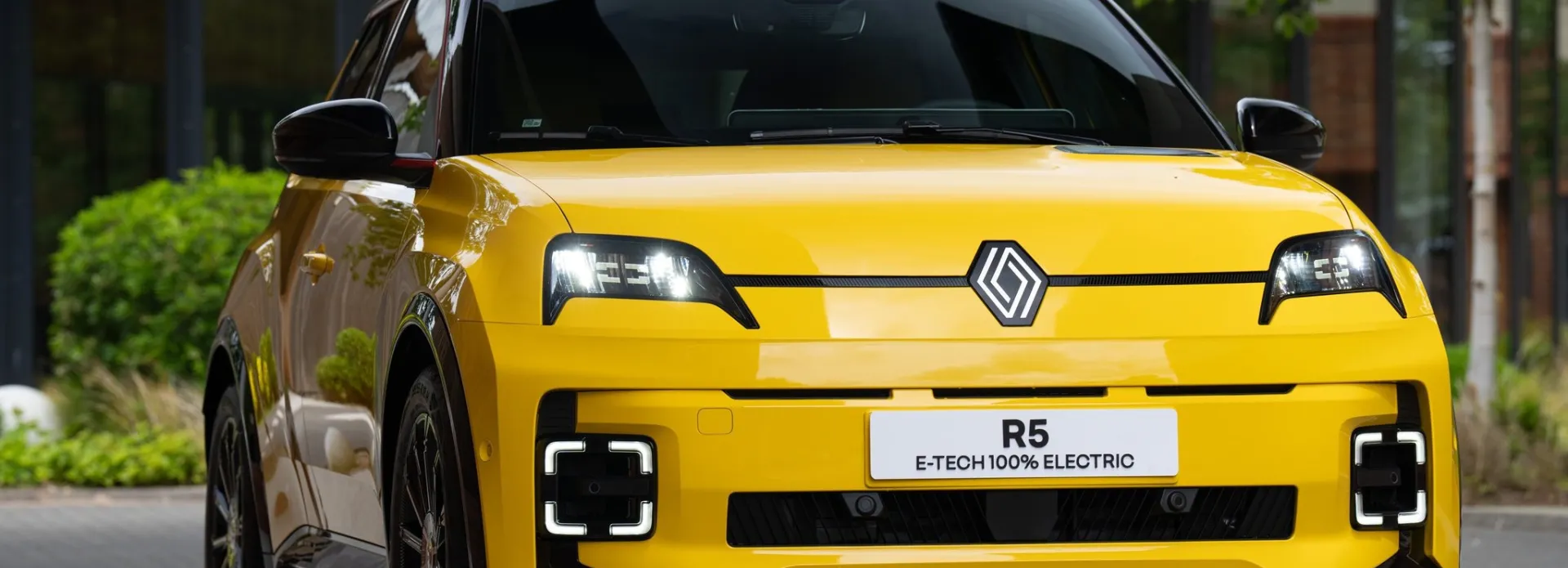 1,45 milyon liraya 300 km menzilli Renault!